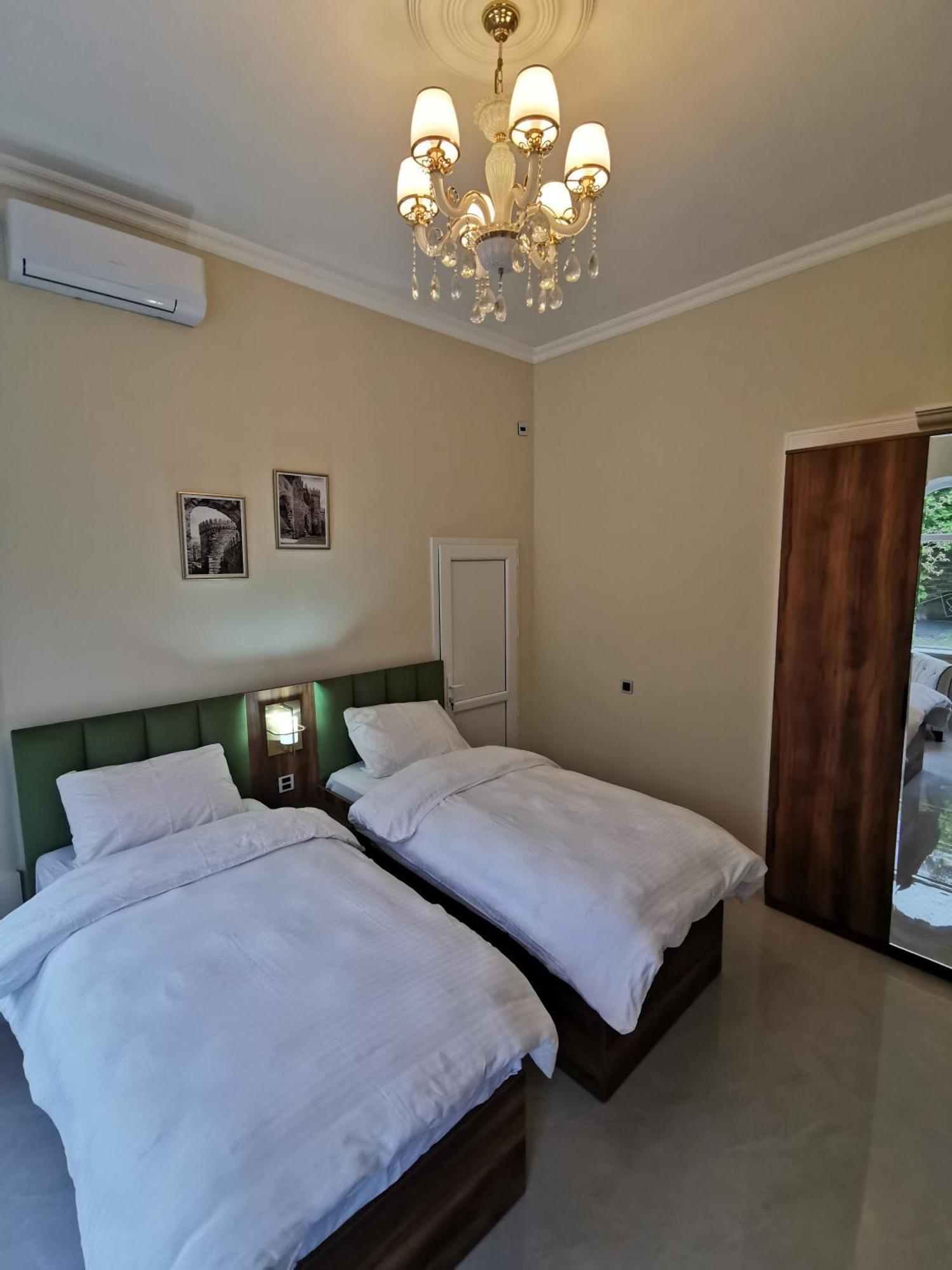 Raffles Villa With Pool Qəbələ Exterior foto